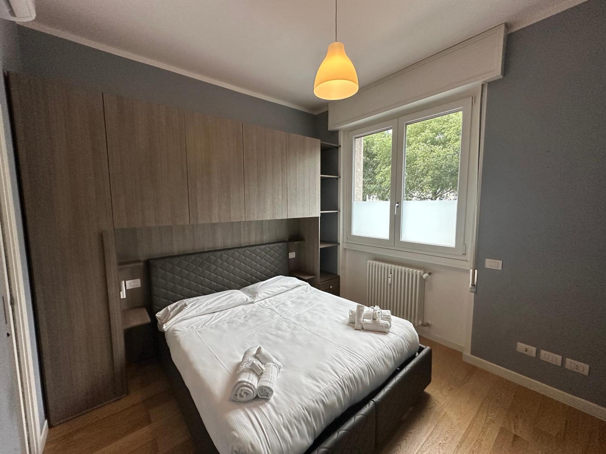 Metro Famagosta - Modern Suite Free Wifi & Parking Milano Esterno foto